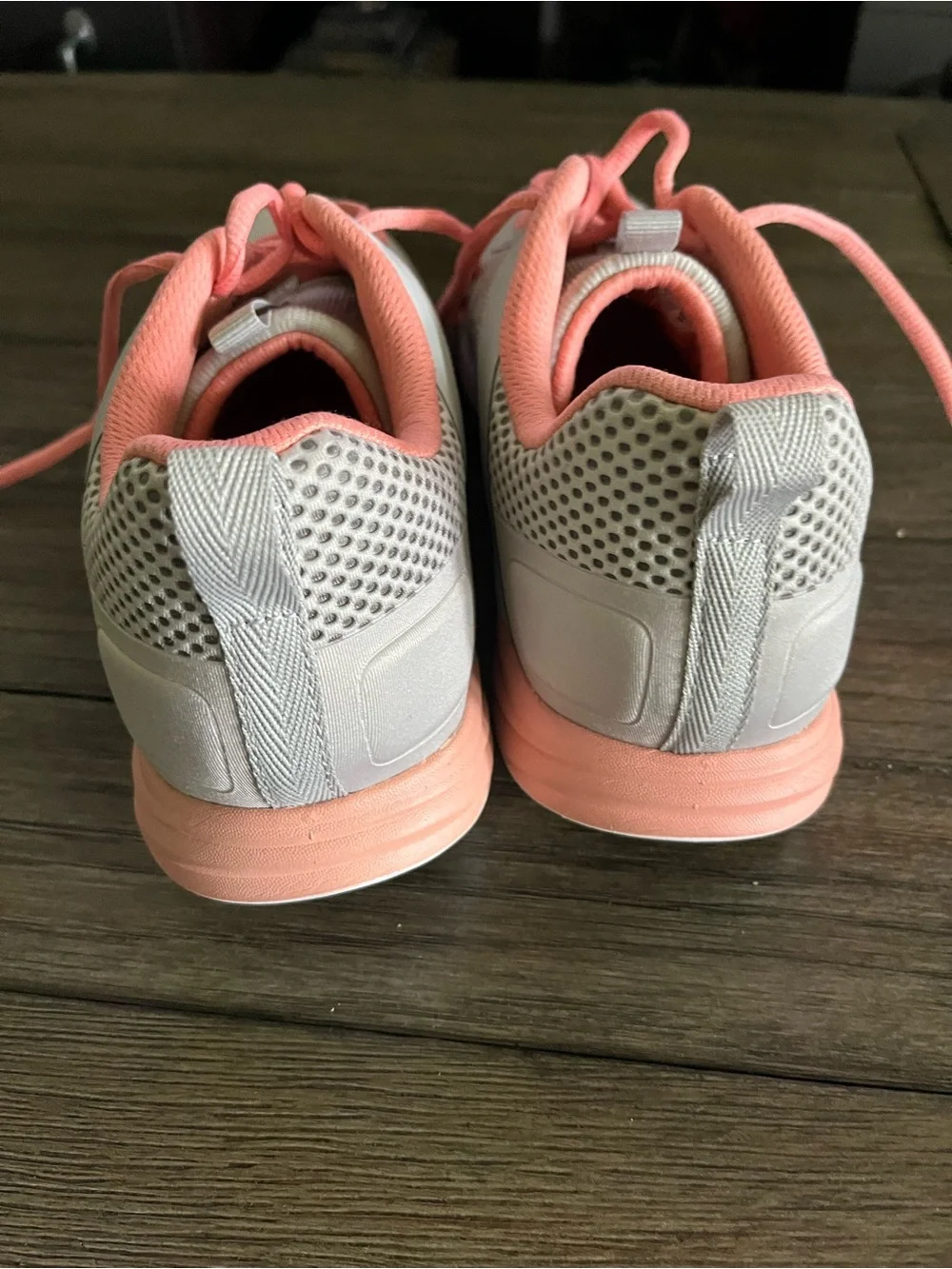Vionic lightweight athletic